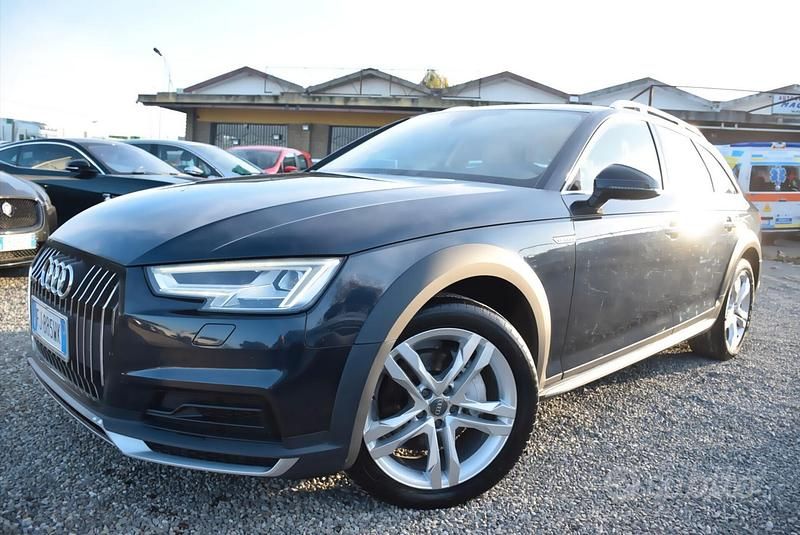 Usata Audi A4 Allroad Ambiente 190 CV (139 kW) 2017 Blu/azzurro Station wagon