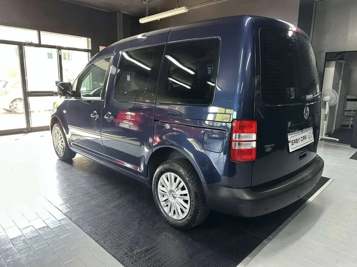 Usata VW Caddy 102 CV (75 kW) 2014 Blu/azzurro Monovolume
