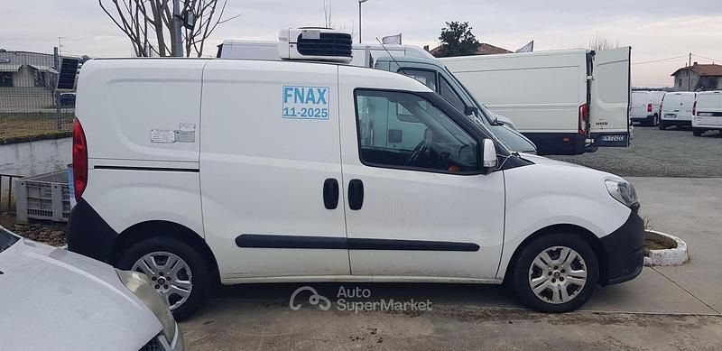 Usata Fiat Doblò 105 CV (77 kW) 2017 Bianco Monovolume