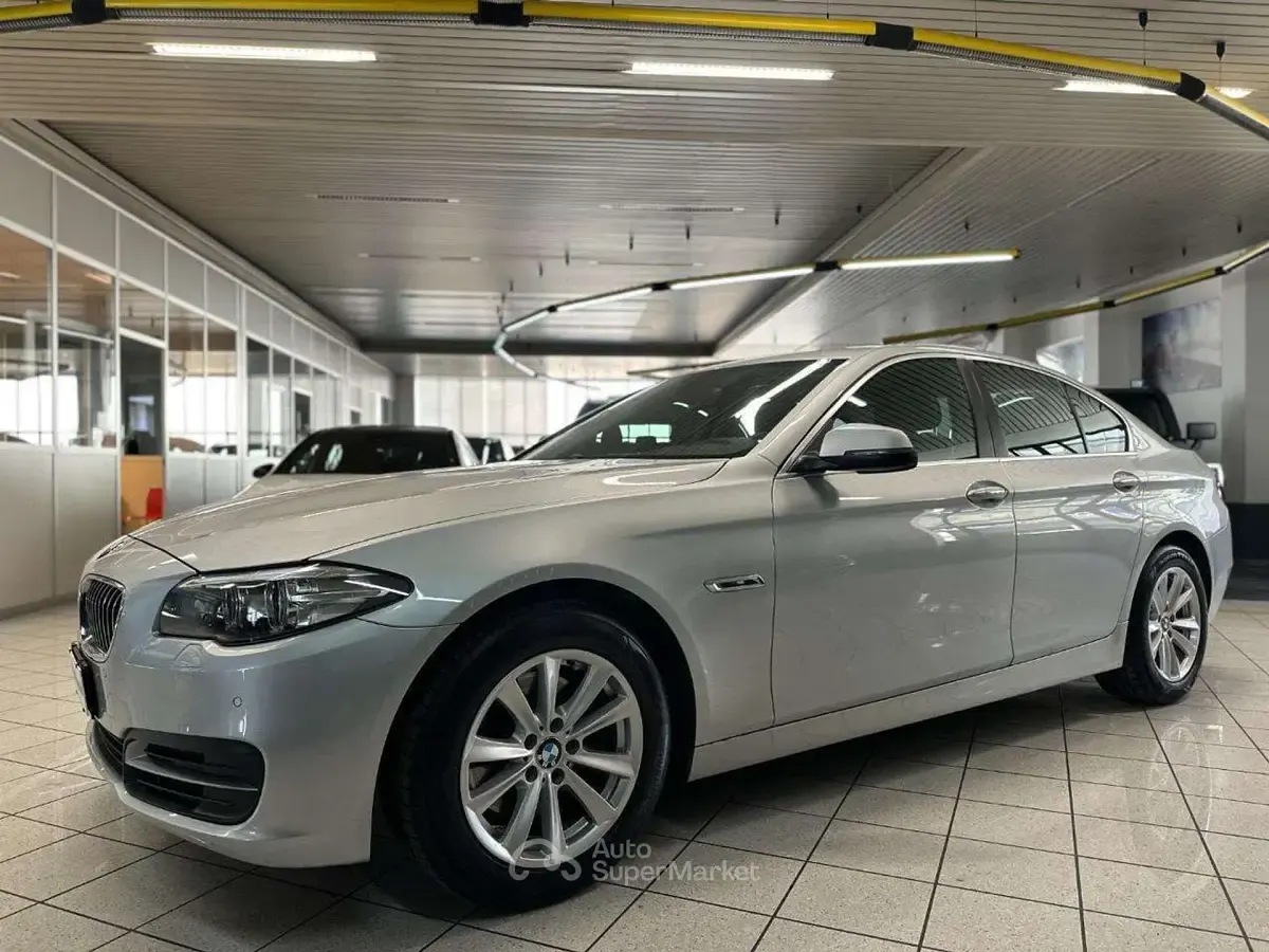 Usata BMW 520 184 CV (135 kW) 2015 Argento Berlina