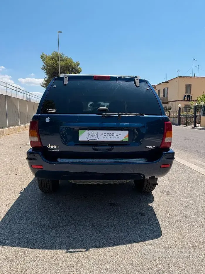 Usata Jeep Grand Cherokee Overland 163 CV (119 kW) 2003 Bluazzurro SUV