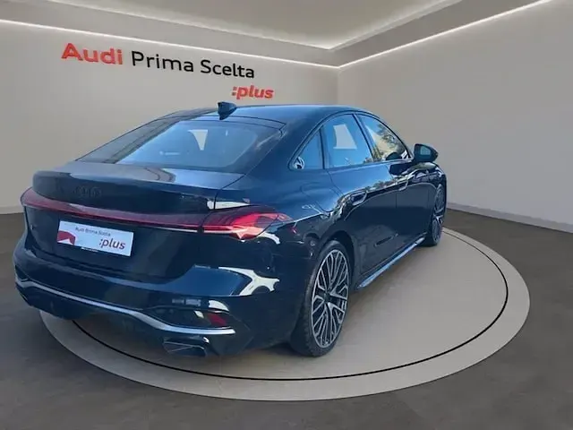 Gebraucht Audi A5 Advanced 204 PS (150 kW) 2024 Blau Limousine