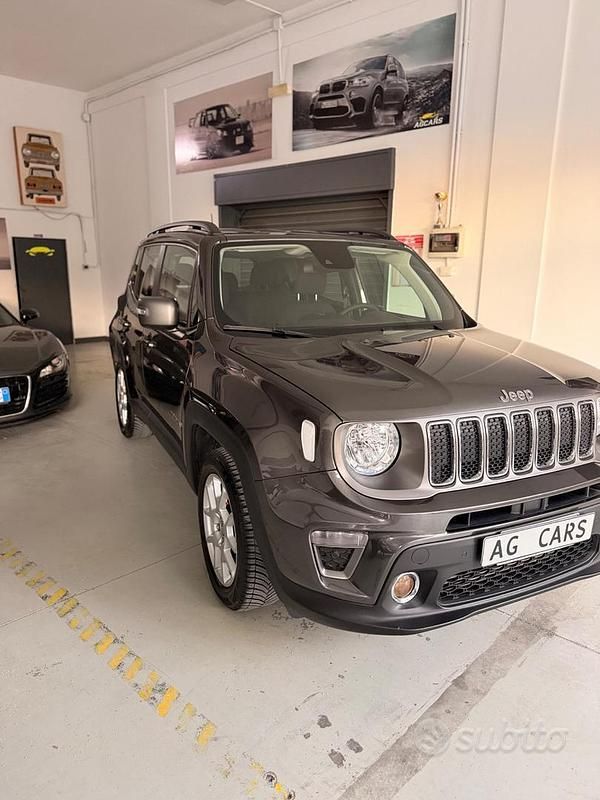 Usata Jeep Renegade Longitude 120 CV (88 kW) 2020 Grigio SUV