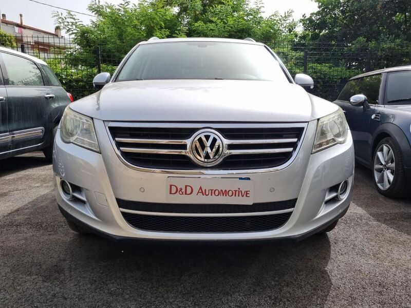 Usata VW Tiguan Sportline 140 CV (102 kW) 2010 Argento metallizzato SUV