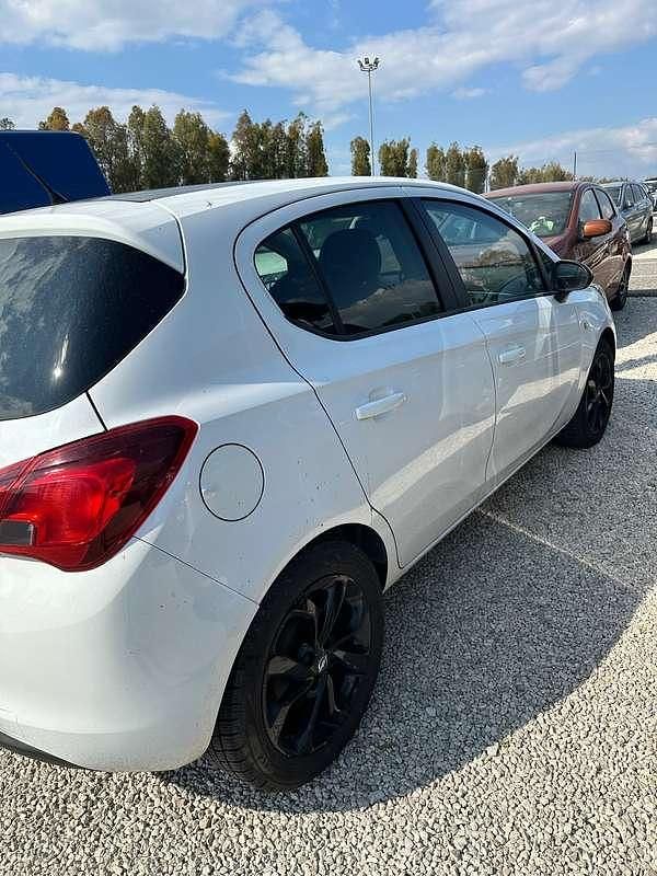 Usata Opel Corsa 90 CV (66 kW) 2015 Bianco Utilitaria