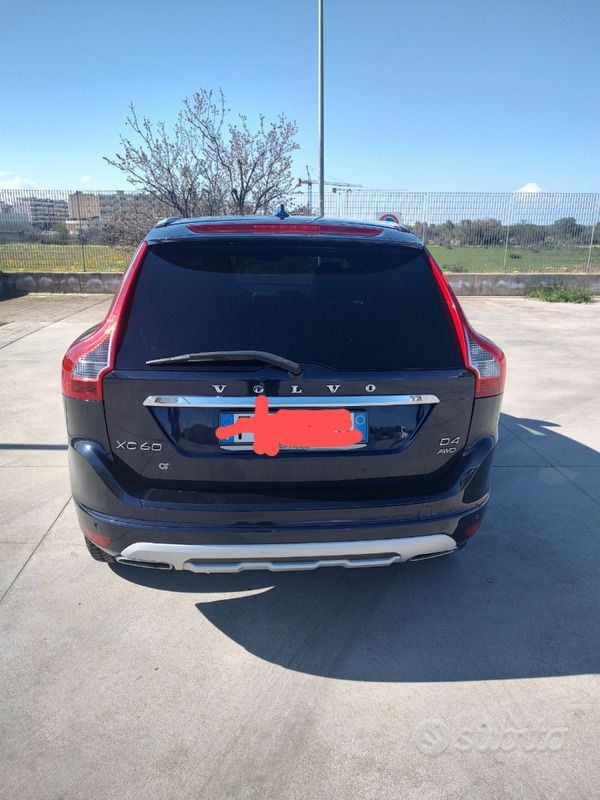 Usata Volvo XC60 Summum 190 CV (139 kW) 2016 Blu SUV