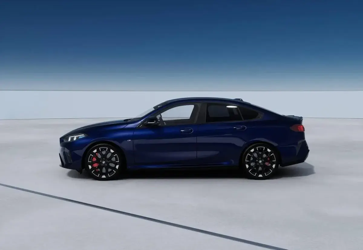 Nuova BMW M235 M Sport 300 CV (220 kW) 2026 Blu Coupé