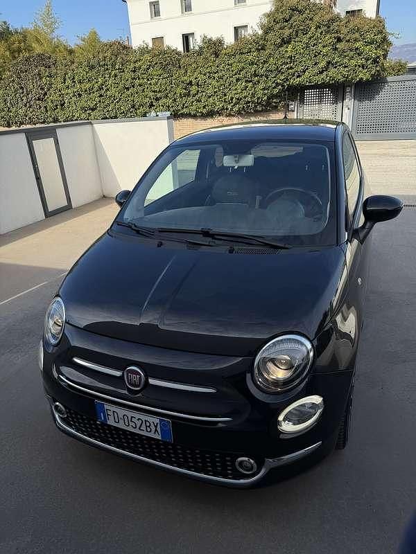 Usata Fiat 500 Lounge 105 CV (77 kW) 2016 Nero Utilitaria