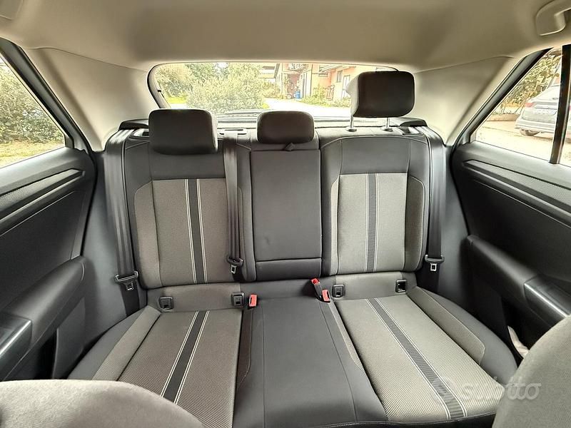 Usata VW T-Roc 150 CV (110 kW) 2019 SUV