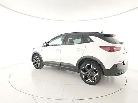Käytetty Opel Grandland X 131 HP (96 kW) 2024 Valkoinen Katumaasturi