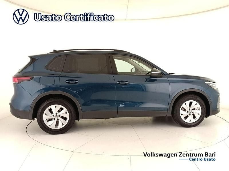 Usata VW Tiguan Life 150 CV (110 kW) 2024 Blu SUV