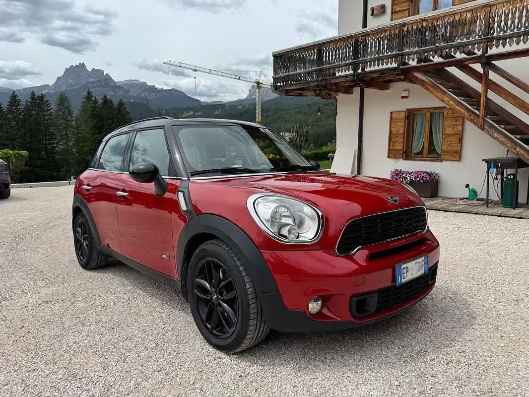 Usata Mini Cooper SD Countryman 143 CV (105 kW) 2012 Rosso SUV