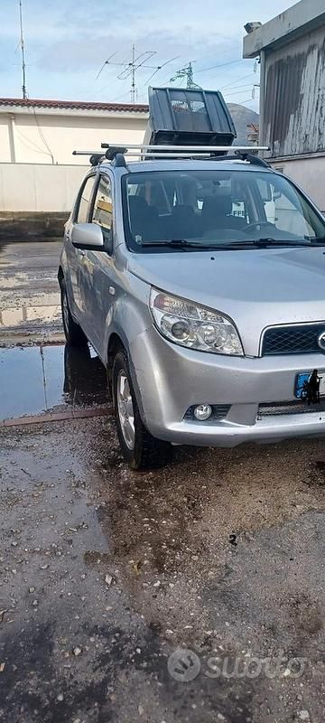 Usata Daihatsu Terios 105 CV (77 kW) 2008 Grigio SUV