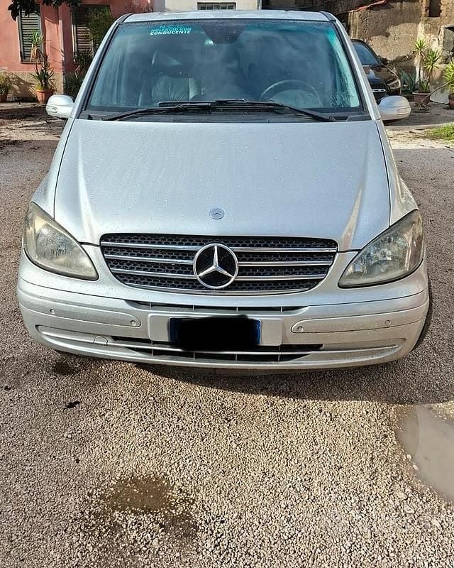 Usata 2007 Mercedes Viano Monovolume | 11.000 € - Immagine 1/4
