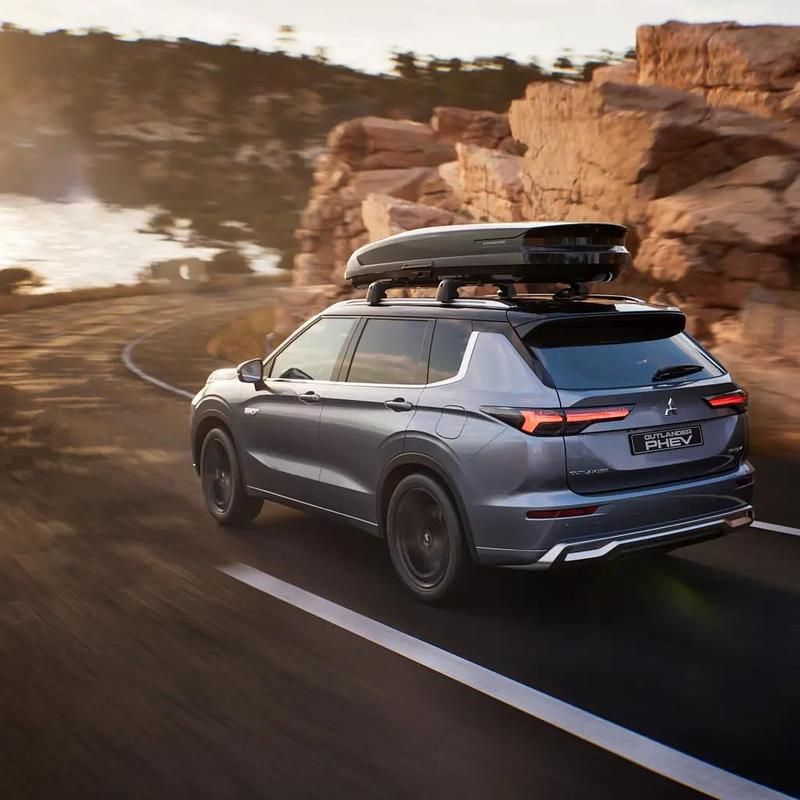 Nuova Mitsubishi Outlander P-HEV 2026