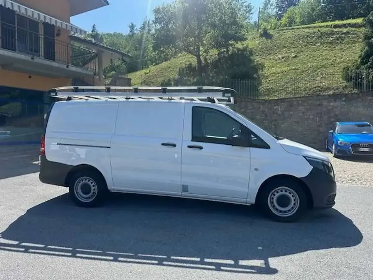 Usata Mercedes Vito 102 CV (75 kW) 2021 Bianco Furgone