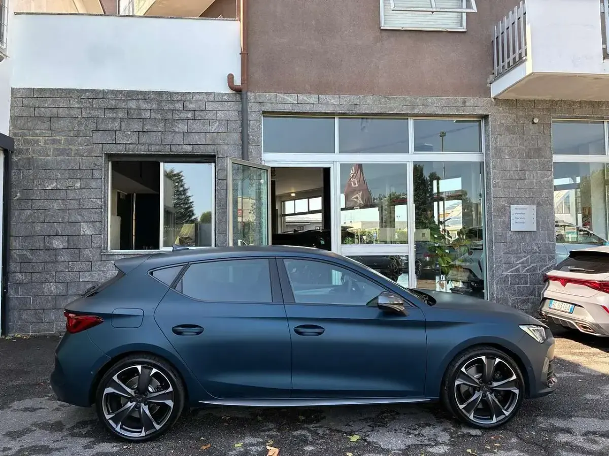 Usata Cupra Leon VZ2 245 CV (180 kW) 2023 Opaco Berlina