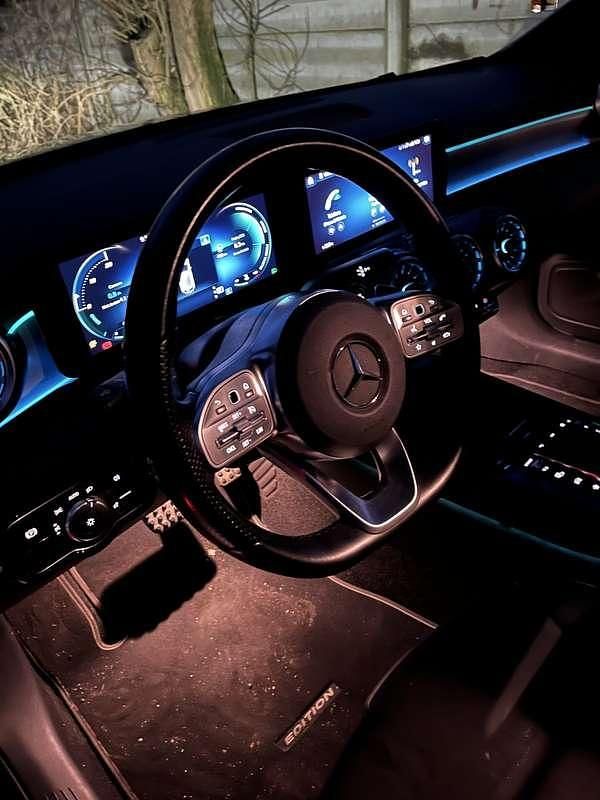 Usata Mercedes A180 Premium 116 CV (85 kW) 2021 Berlina