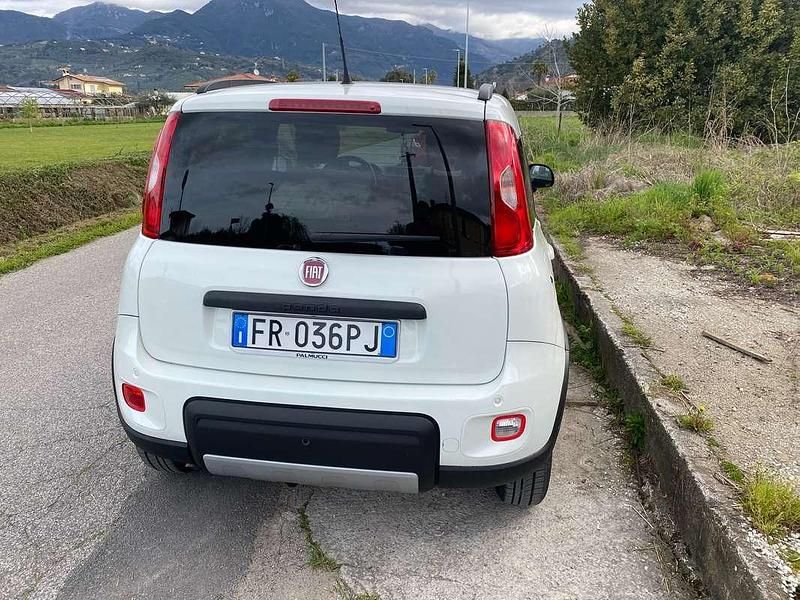 Usata Fiat Panda 4x4 S 95 CV (69 kW) 2018 Bianco Utilitaria
