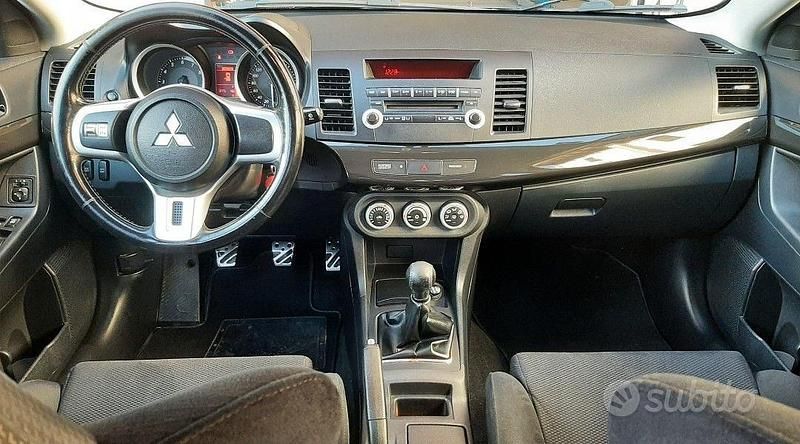 Usata Mitsubishi Lancer Evolution 295 CV (216 kW) 2008 Berlina
