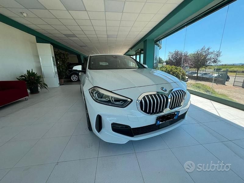 Usata BMW 116 M Sport 2021 Bianco Utilitaria