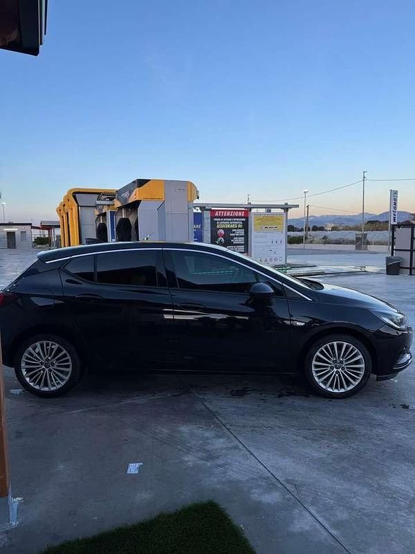 Usata Opel Astra Cosmo 110 CV (80 kW) 2016 Other Berlina