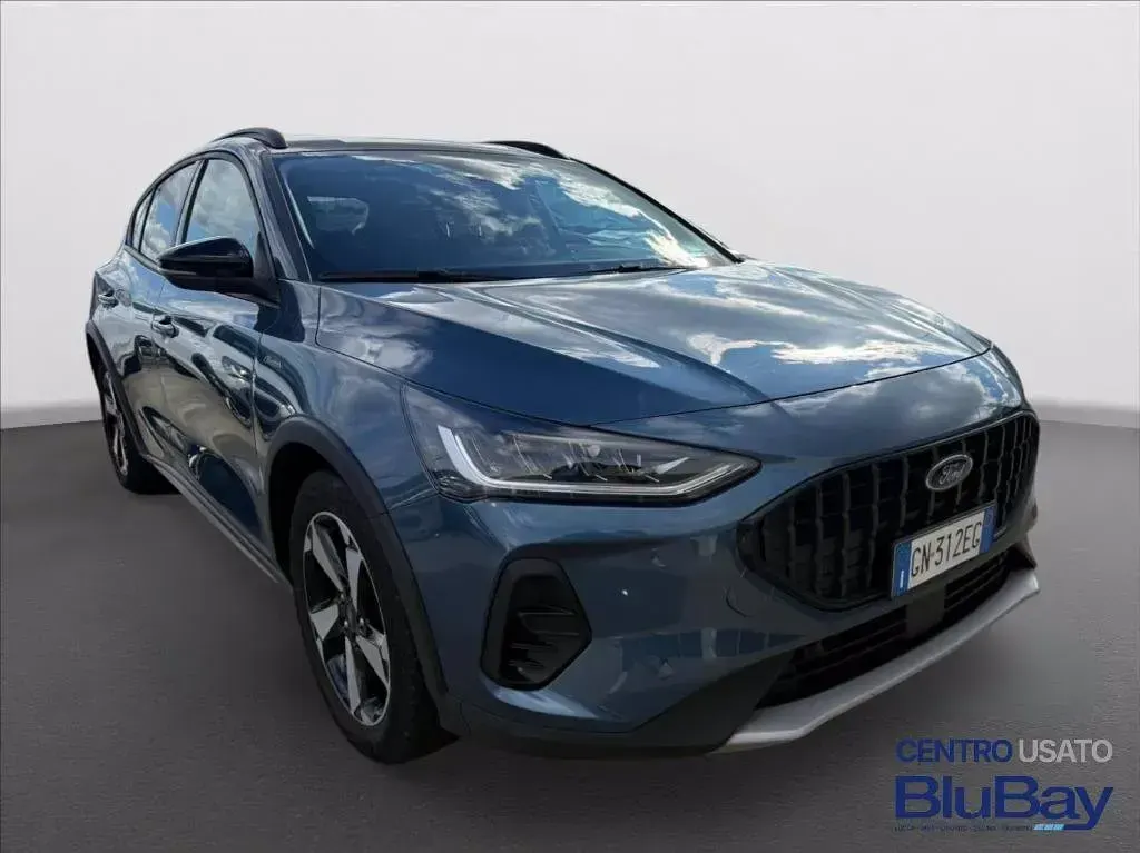 Usado Ford Focus Active 125 HP (91 kW) 2023 Azul SUV