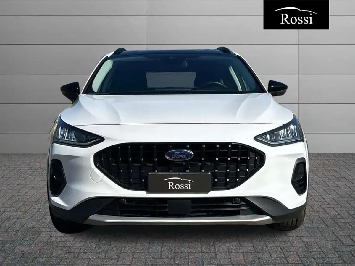 Usata Ford Focus Active 125 CV (91 kW) 2023 Bianco Berlina