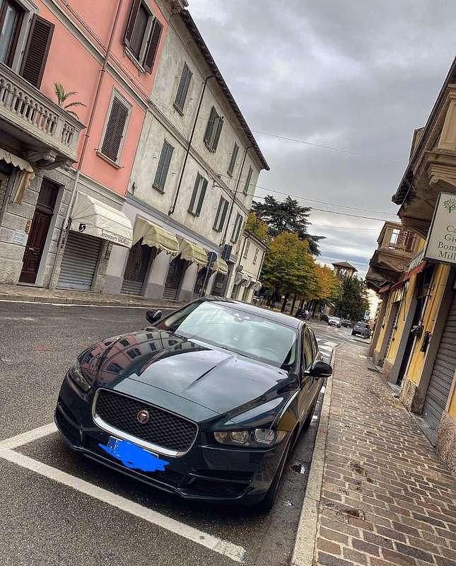 Usata 2016 Jaguar XE Prestige Tre volumi | 10.000 € (Ottimo prezzo) - Immagine 1/4