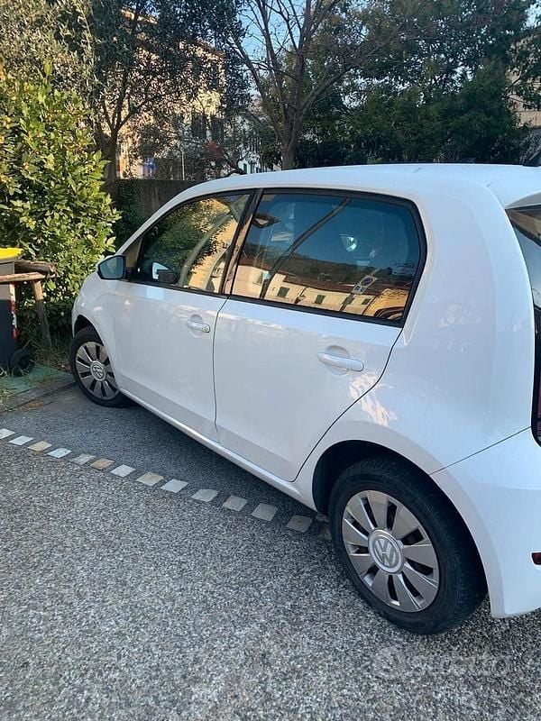 Usata VW up! 2017 Utilitaria