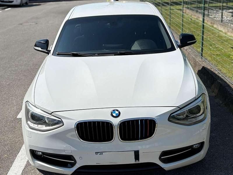 Usata BMW 116 Sport Line 116 CV (85 kW) 2013 Bianco Utilitaria