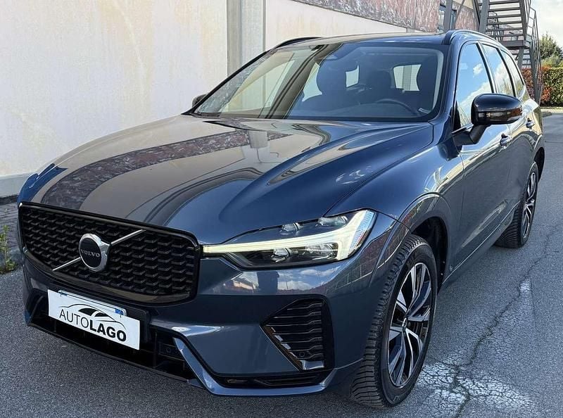 Usata Volvo XC60 Plus 197 CV (144 kW) 2022 Blu/azzurro SUV