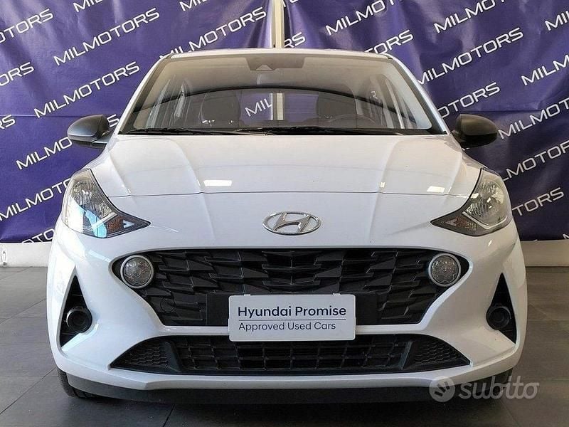 Usata Hyundai i10 Advanced 67 CV (49 kW) 2023 Bianco Utilitaria