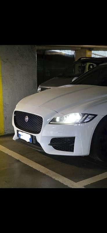 Usata Jaguar XF R-Sport 179 CV (131 kW) 2017 Berlina