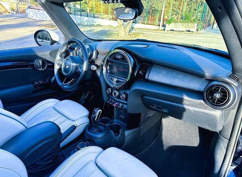 Usata Mini Cooper D Cabriolet 116 CV (85 kW) 2018 Blu/azzurro Cabrio