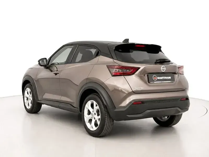 Usata Nissan Juke N-Connecta 114 CV (83 kW) 2022 Bronzo SUV