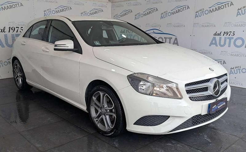 Usata Mercedes A180 109 CV (80 kW) 2014 Bianco Berlina
