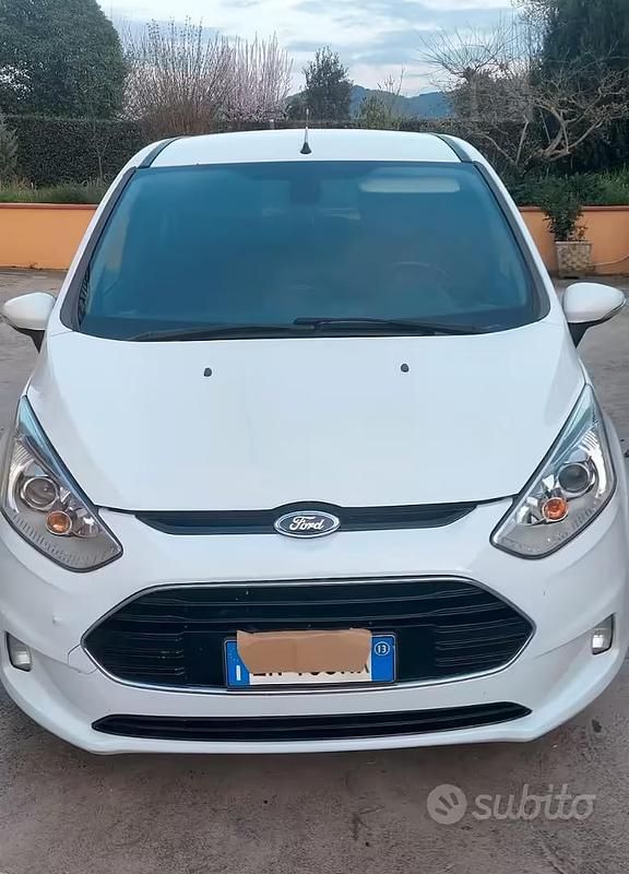 Usata Ford B-MAX 100 CV (73 kW) 2013 Bianco Monovolume