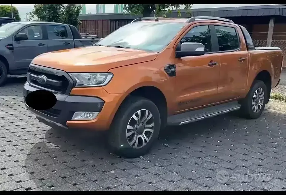 Usata Ford Ranger Wildtrack 160 CV (117 kW) 2017 Arancione Pick-up