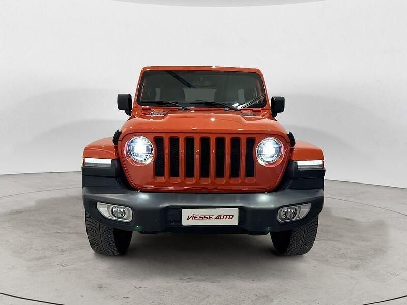 Begagnad Jeep Wrangler Sahara 200 HK (147 kW) 2020 Orange SUV