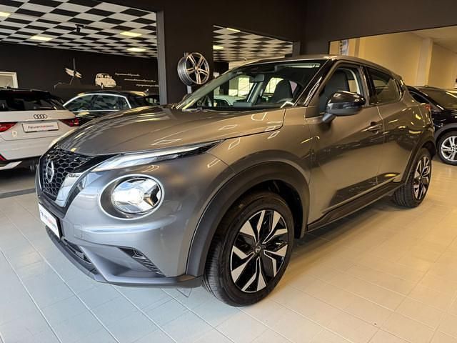 Usata Nissan Juke Acenta 114 CV (83 kW) 2023 Argento SUV