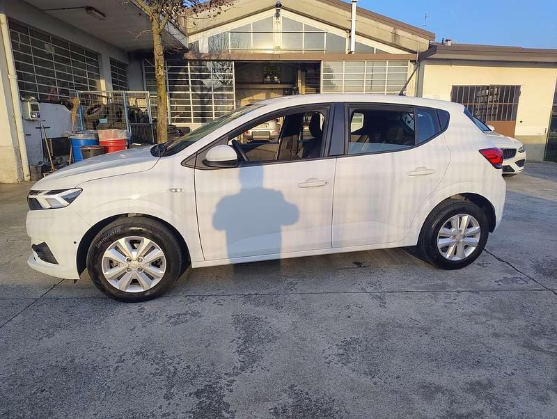 Usata Dacia Sandero 91 CV (66 kW) 2023 Bianco Berlina