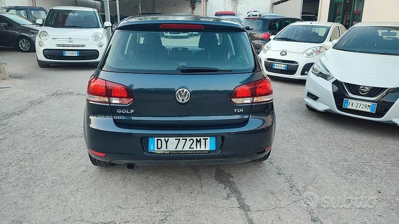 Usata VW Golf VI Highline 105 CV (77 kW) 2010 Grigio Utilitaria