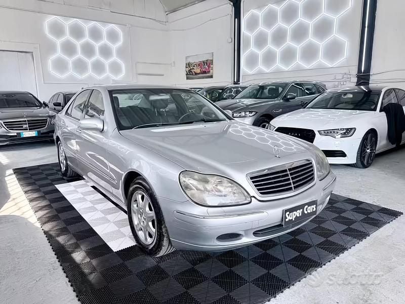 Usata Mercedes S320 197 CV (144 kW) 2000 Grigio Berlina