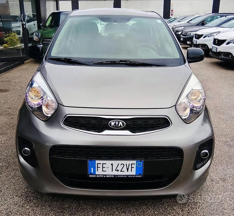 Occasion Kia Picanto 66 ch (48 kW) 2016 Beige Citadine
