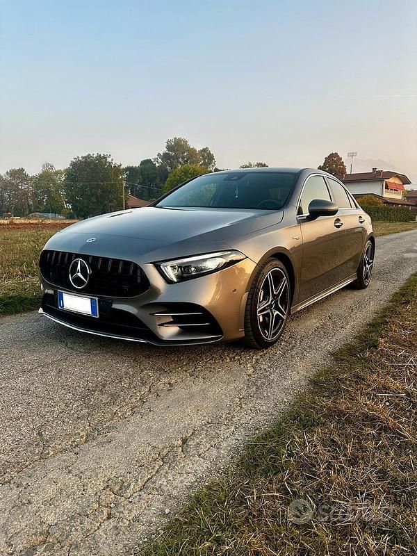 Usata 2024 Mercedes A35 AMG AMG Tre volumi | 43.000 € (Ottimo prezzo) - Immagine 1/4