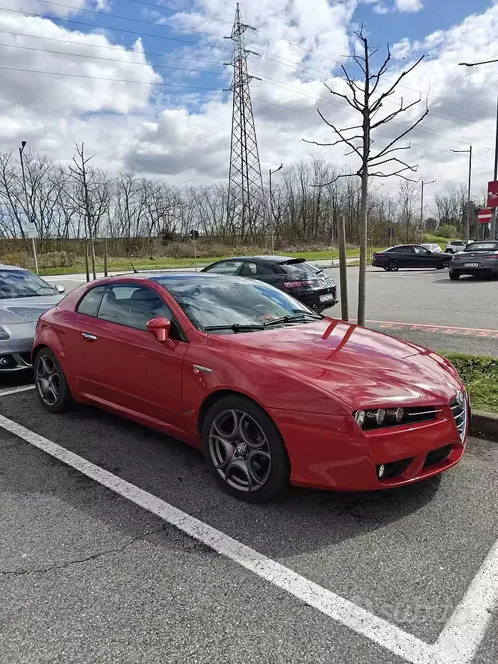Usata Alfa Romeo Brera 185 CV (136 kW) 2006 Rosso Coupé
