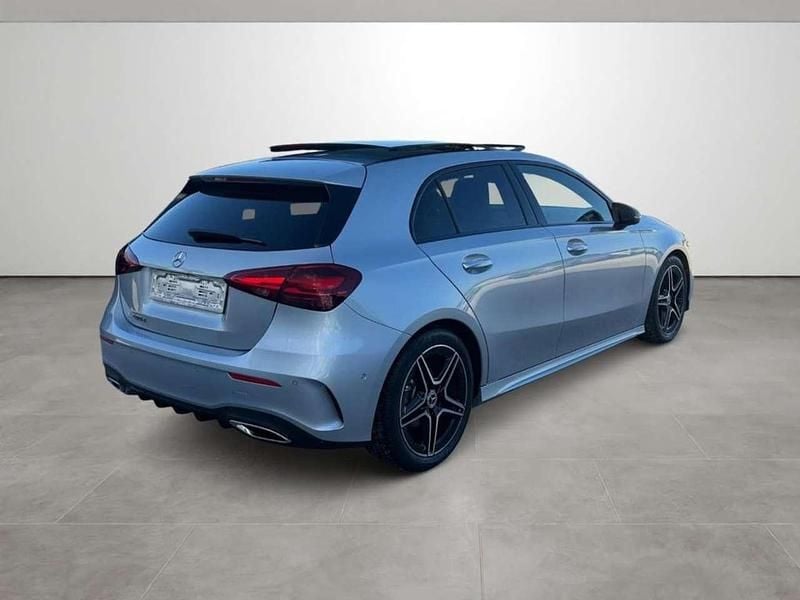 Usata Mercedes A200 AMG Line Premium 150 CV (110 kW) 2024 Argento Berlina
