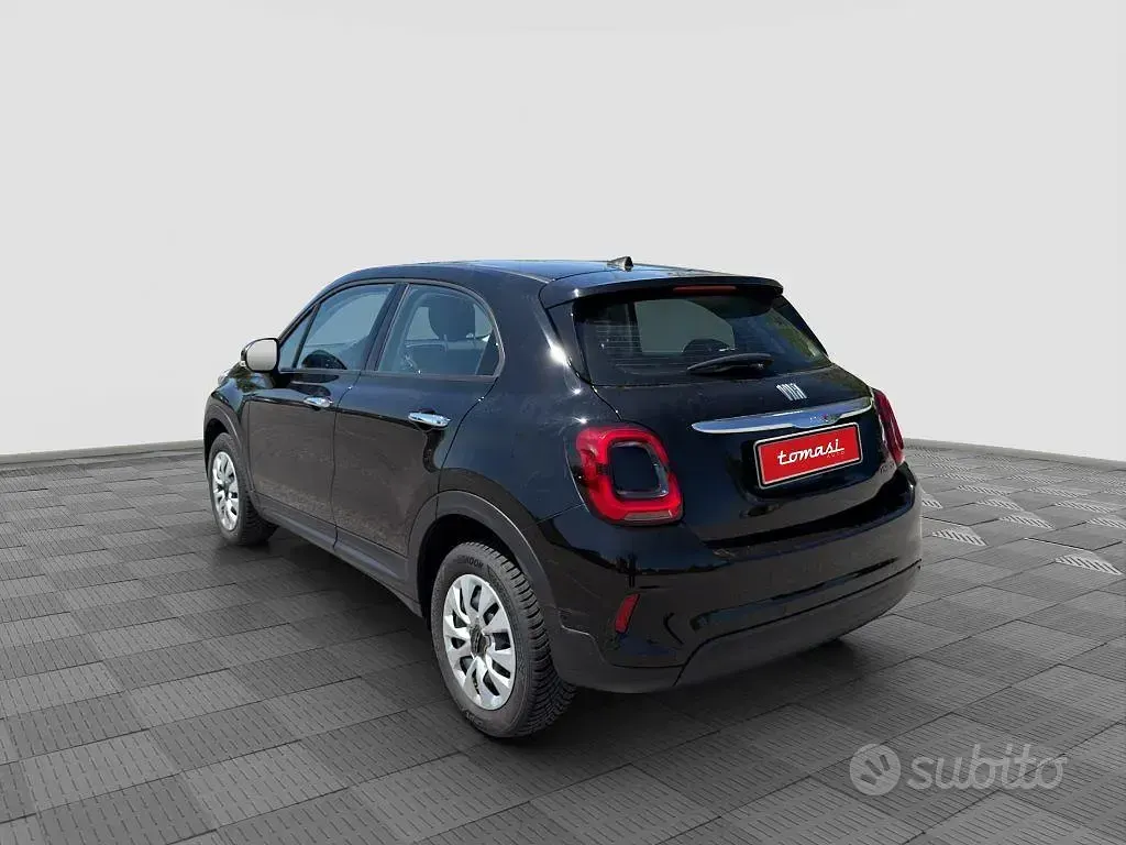 Usata Fiat 130 131 CV (96 kW) 2024 Nero Berlina