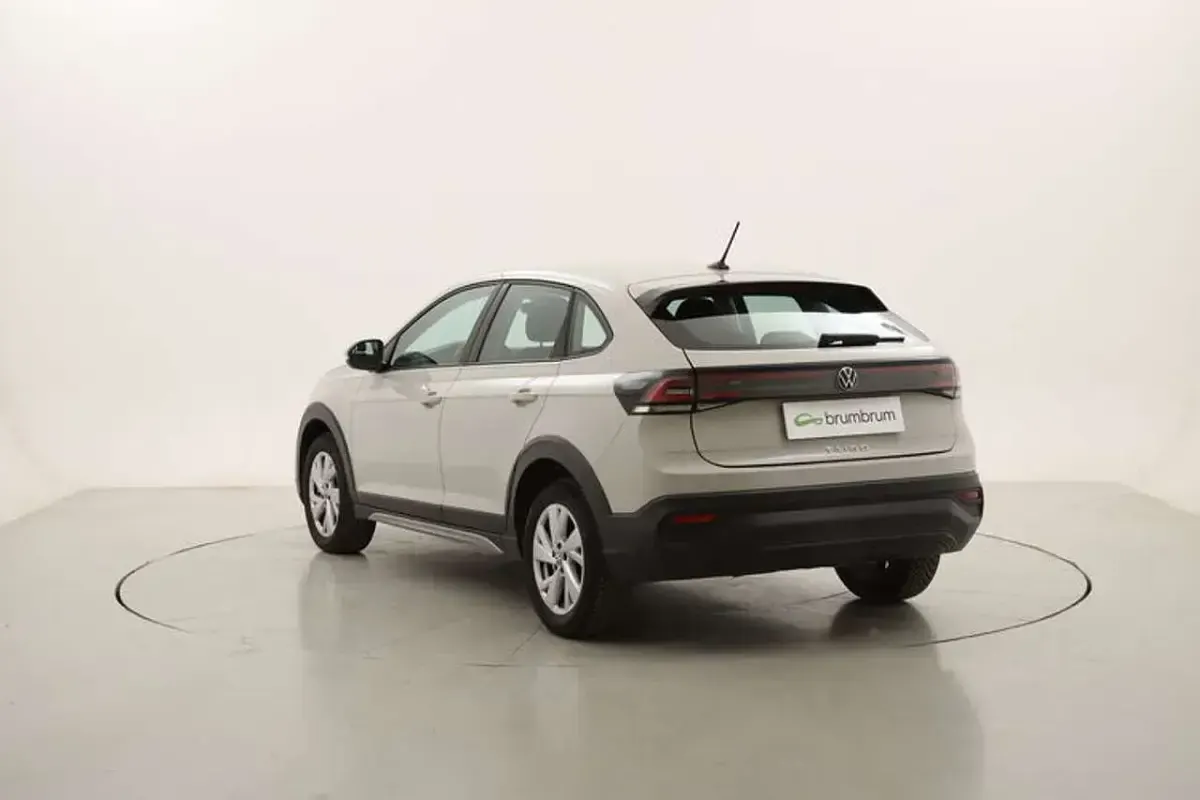 Usata VW Taigo Life 95 CV (69 kW) 2023 Grigio SUV